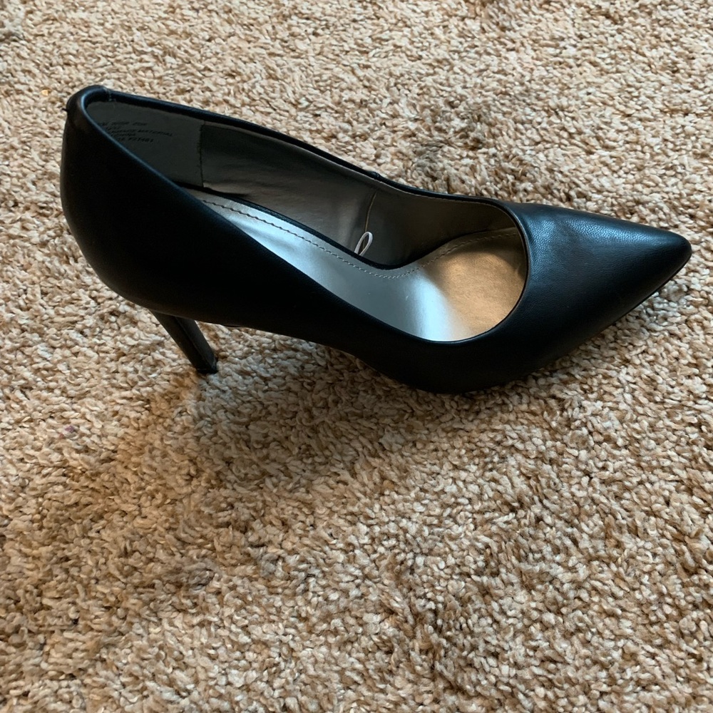 Worthington heels black Size 8.5